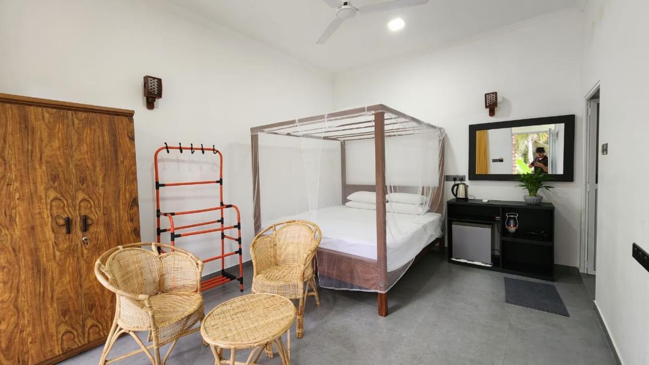 E Seven House Bed & Breakfast Dikwella Dış mekan fotoğraf