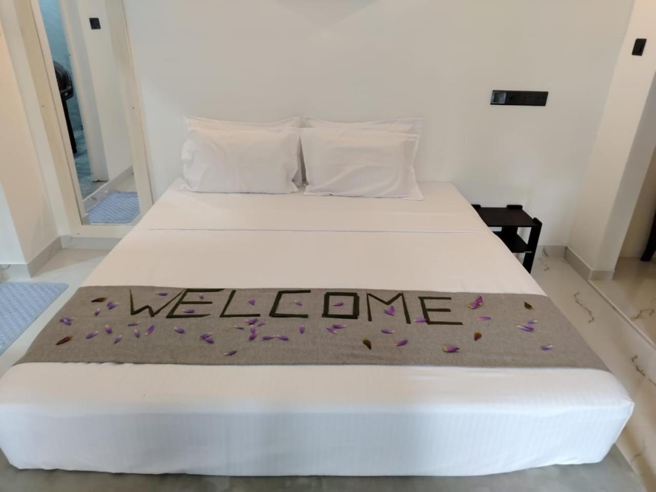 E Seven House Bed & Breakfast Dikwella Dış mekan fotoğraf