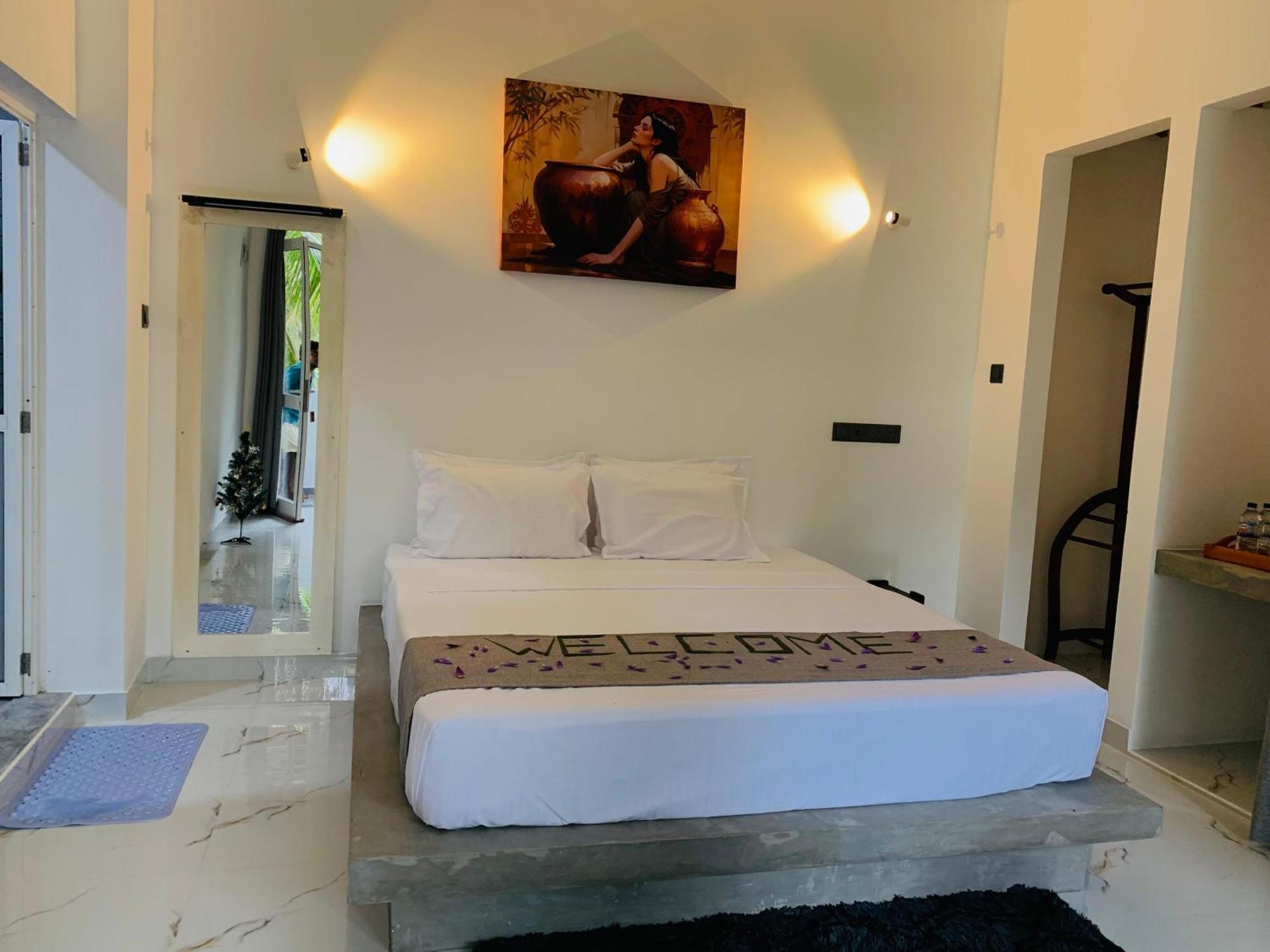 E Seven House Bed & Breakfast Dikwella Dış mekan fotoğraf